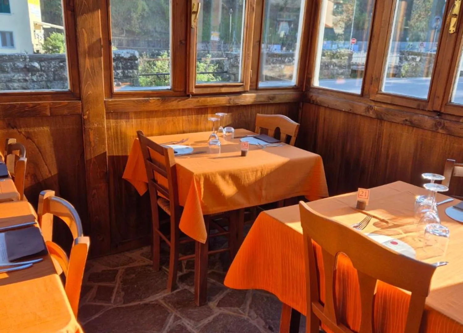 ** Hotel Locanda Rocchetta-Premilcuore Italy
